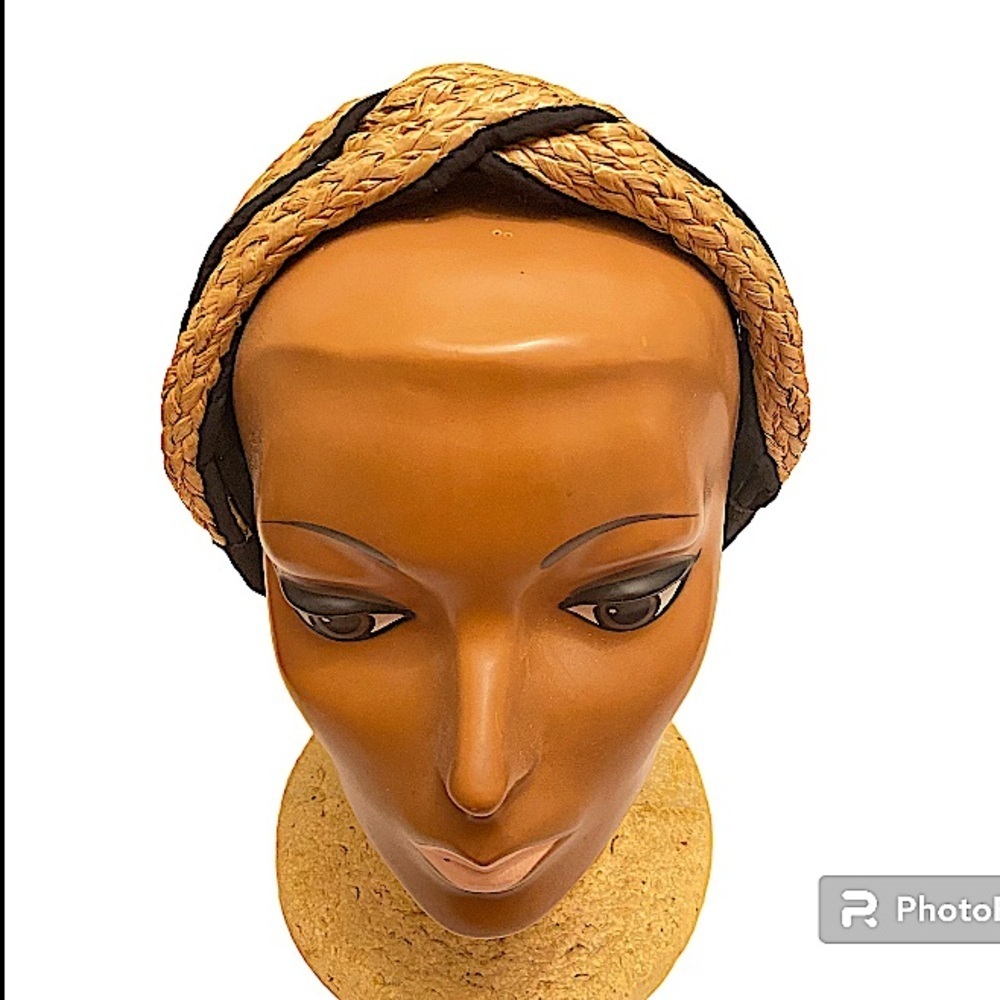 Women’s Tan and Black Raffia Basketweave Headband Hair Accessory.